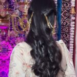 women showing her beautiful hairstyle